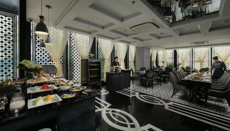HOT! HIẾM HOI! KHÁCH SẠN 5* MẶT PHỐ ĐÌNH NGANG HOÀN KIẾM VỊ TRÍ KIM CƯƠNG ĐẲNG CẤP HOÀN HẢO 176m2 x 10T. MT 8m, 190 tỷ